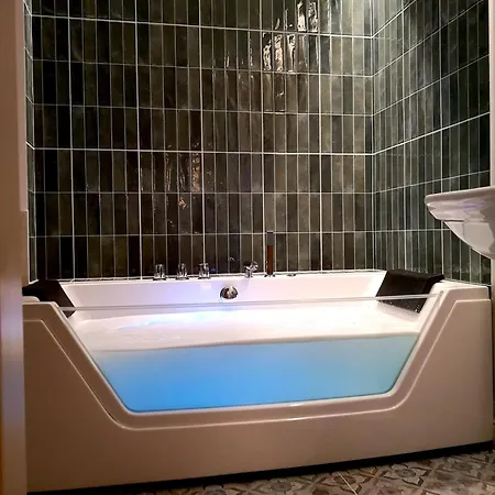 Wanna Spa Na Starym Miescie Краків Екстер'єр фото